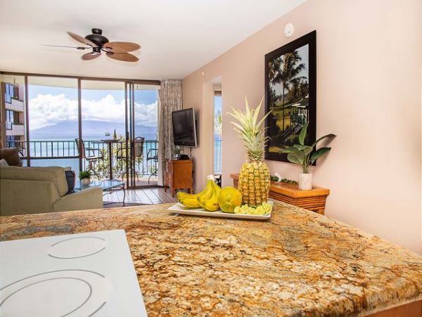 Luxurious Maui Vacation Rental with Ocean Views & Prime Location