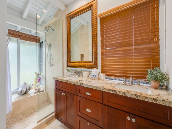 Upscale Condo with Ocean Views in Kapalua Sleeps 4 Guests