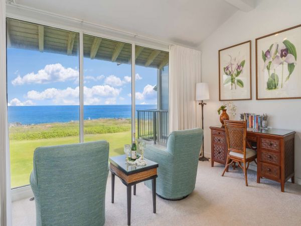 Upscale Condo with Ocean Views in Kapalua Sleeps 4 Guests