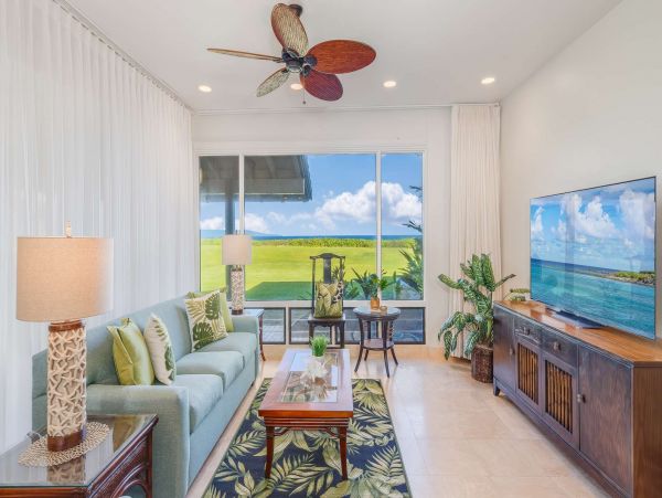 Upscale Condo with Ocean Views in Kapalua Sleeps 4 Guests