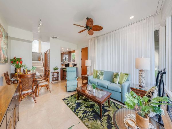 Upscale Condo with Ocean Views in Kapalua Sleeps 4 Guests