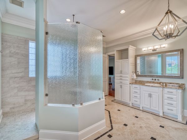 Deluxe Thirteen Bedroom Vacation Home in Miramar Beach