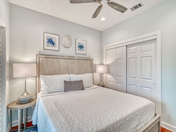 Deluxe Thirteen Bedroom Vacation Home in Miramar Beach