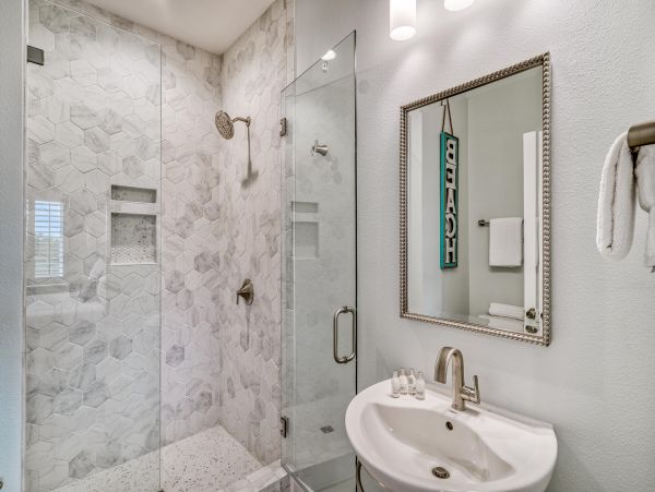 Deluxe Thirteen Bedroom Vacation Home in Miramar Beach