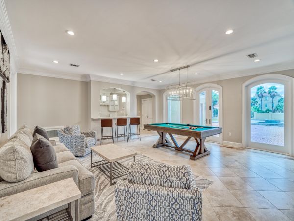 Deluxe Thirteen Bedroom Vacation Home in Miramar Beach