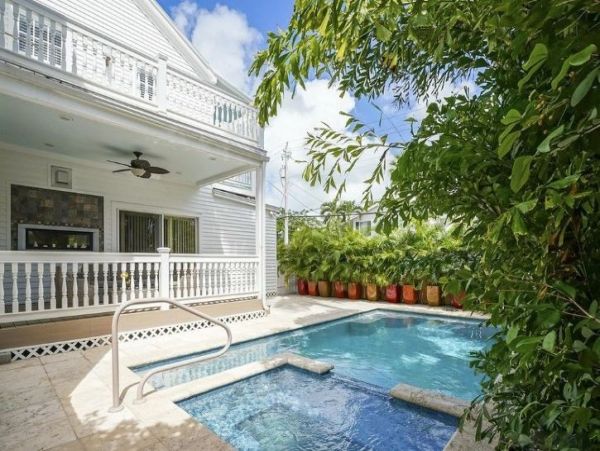 Short Walk to Beach Key West Vacation Home Four Bedroom