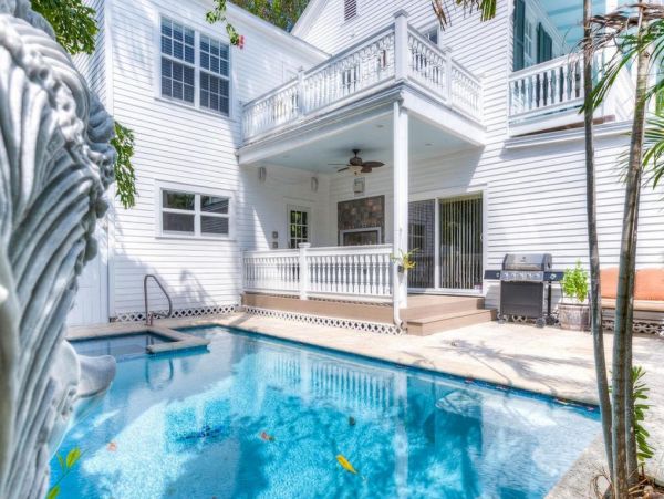 Short Walk to Beach Key West Vacation Home Four Bedroom