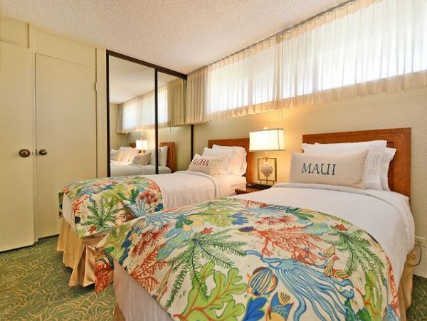 Two Bedroom Vacation Condo on Kaanapali Sleeps 6 Guests