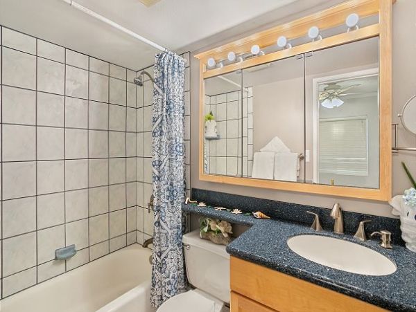 Great Location Two Bedroom Vacation Condo In Kihei