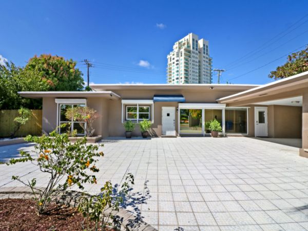 Less than 1 Min Walk to Beach Luxury Fort Lauderdale
