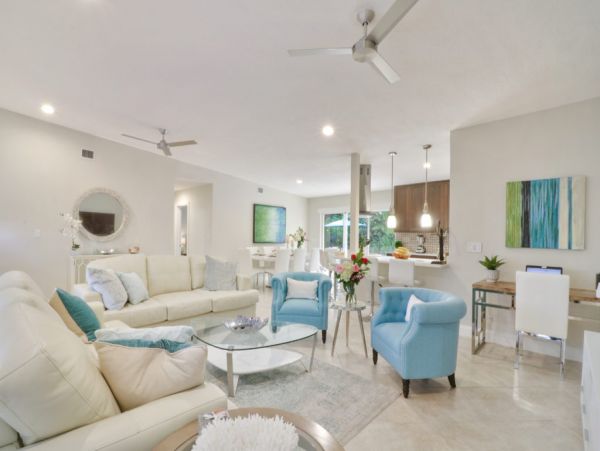 Less than 1 Min Walk to Beach Luxury Fort Lauderdale