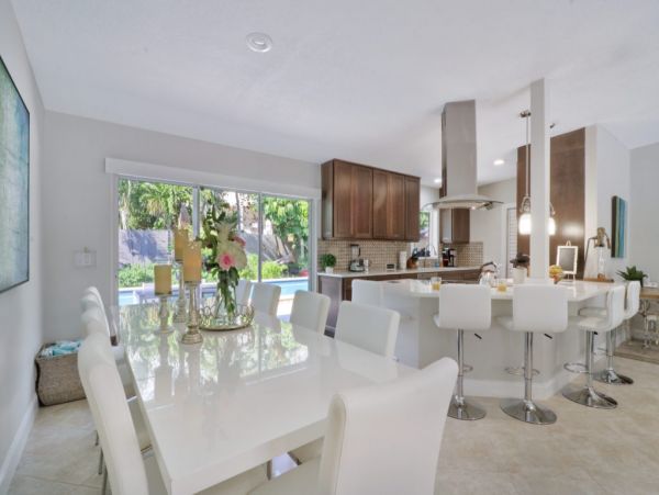 Less than 1 Min Walk to Beach Luxury Fort Lauderdale