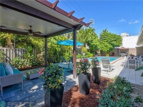 Less than 1 Min Walk to Beach Luxury Fort Lauderdale
