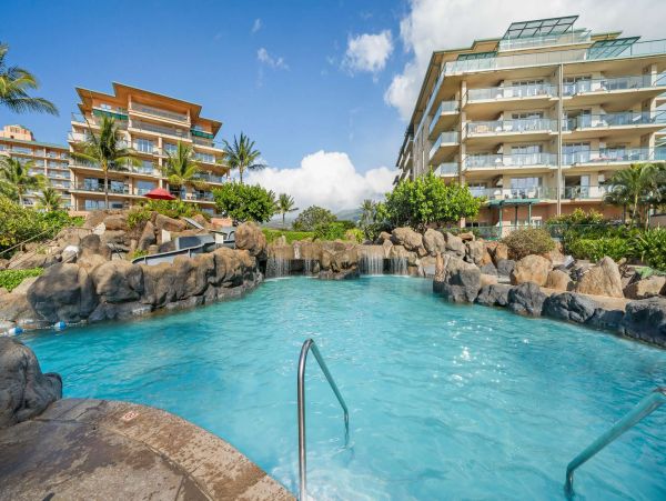 One Bedroom Vacation Condo with Amazing Views in Kaanapali