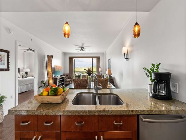 One Bedroom Vacation Condo with Amazing Views in Kaanapali