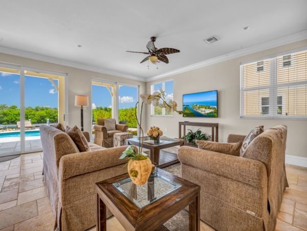 Luxury Waterfront Vacation Home with Pool Sleeps 14 Guests