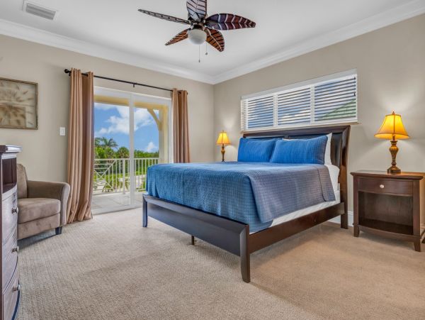 Luxury Waterfront Vacation Home with Pool Sleeps 14 Guests