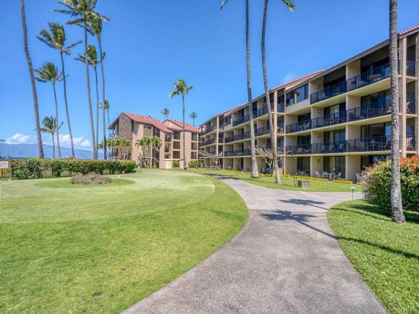 CORNER UNIT MAUI 1 BEDROOM CONDO