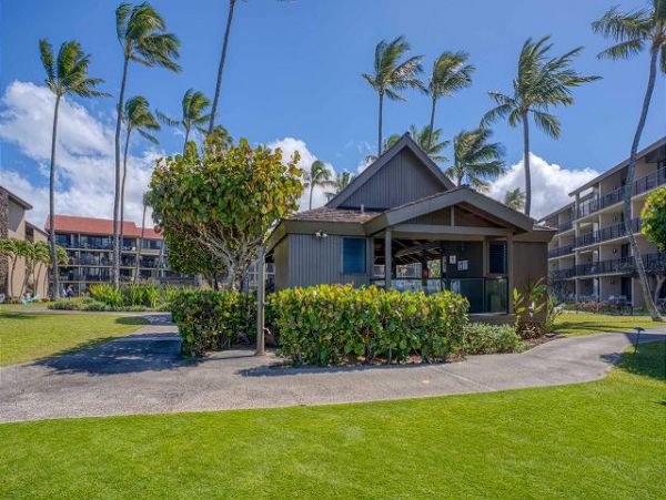 CORNER UNIT MAUI 1 BEDROOM CONDO
