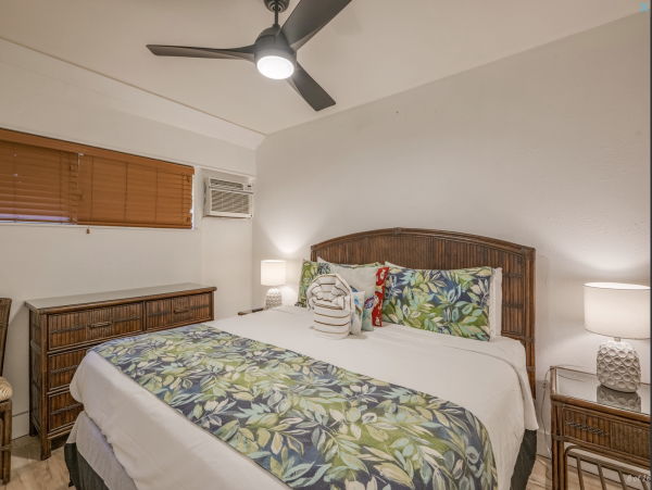 One Bedroom Sleeps Four Great Views