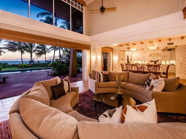 One of Maui's Most Exclusive Beach Villas-Kaanapali