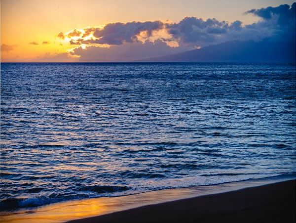 One of Maui's Most Exclusive Beach Villas-Kaanapali