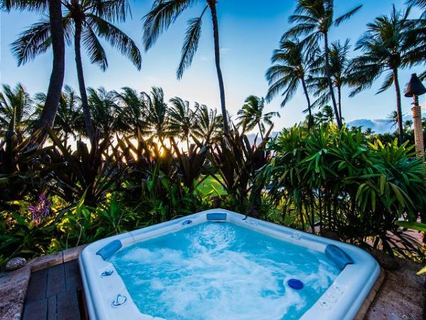 One of Maui's Most Exclusive Beach Villas-Kaanapali