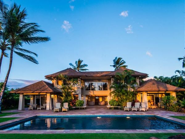 One of Maui's Most Exclusive Beach Villas-Kaanapali