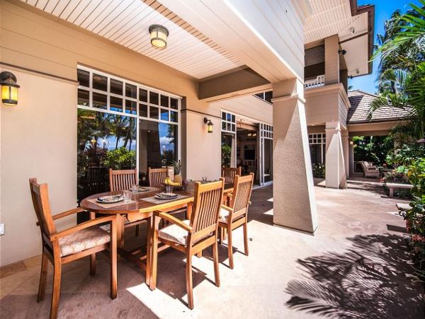 One of Maui's Most Exclusive Beach Villas-Kaanapali