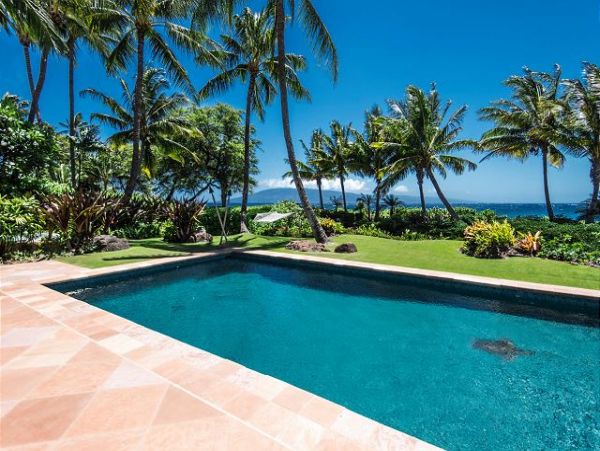 One of Maui's Most Exclusive Beach Villas-Kaanapali