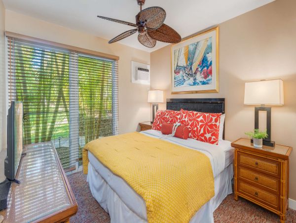 Lahaina Beautiful Two Bedroom Vacation Rentals Close to Beach