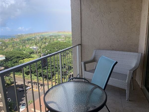 MAUI STUDIO WITH OCEAN ACCESS AND WATER VIEW