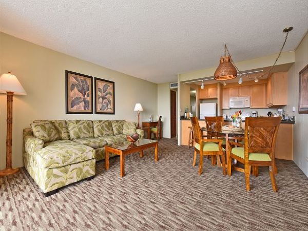 Kaanapali Vacation Condo One Bedroom Walk to Beach
