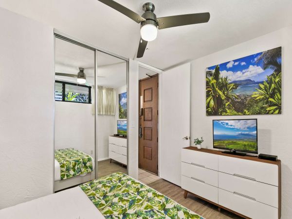 Kahana Vacation Condo One Bedroom Sleeps 4 Guests