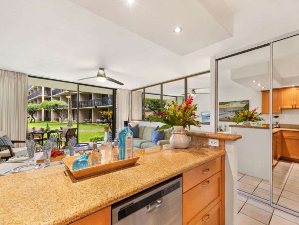 Kahana Vacation Condo One Bedroom Sleeps 4 Guests