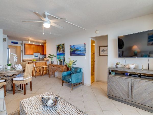 Oceanfront Condo with Spectacular Views & Beach Access