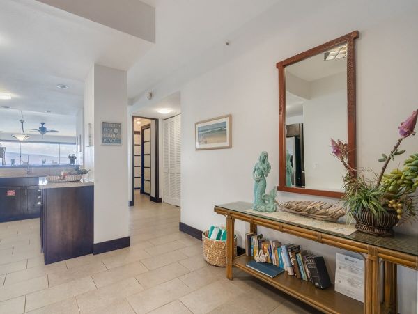 Kahana Vacation Condo - Oceanfront Two Bedroom Rental with Pool