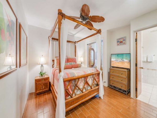 Recently updated Kaanapali Condo