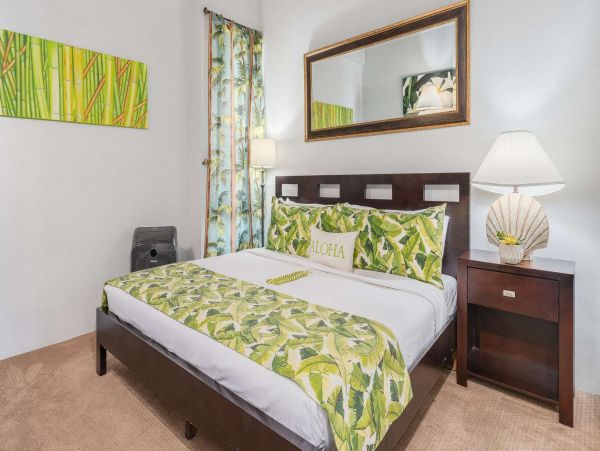 Top Floor 2 Bedroom Condo in South Kihei Ocean View