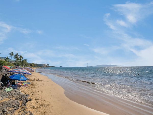 Top Floor 2 Bedroom Condo in South Kihei Ocean View