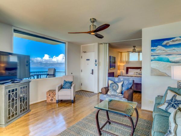 Ocean Views Kaanapali Vacation condo Two Bedroom