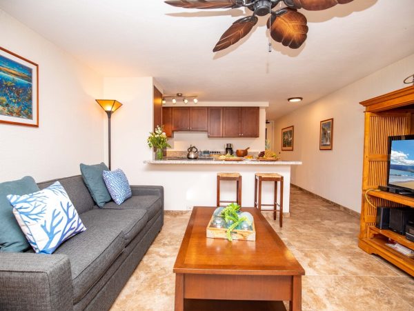 Mountain-View One-Bedroom Condo Near Kaanapali Beach - additional view, photo 2