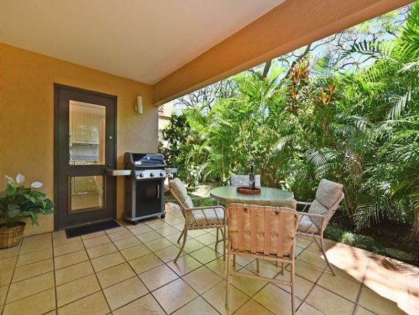 Beautiful Wailea Vacation Condo with Pool Beach Side