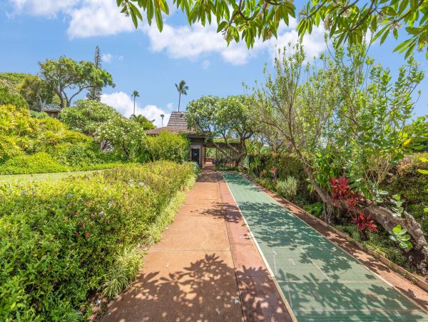 Kaanapali Two Bedroom Vacation Rental Golf & Ocean View