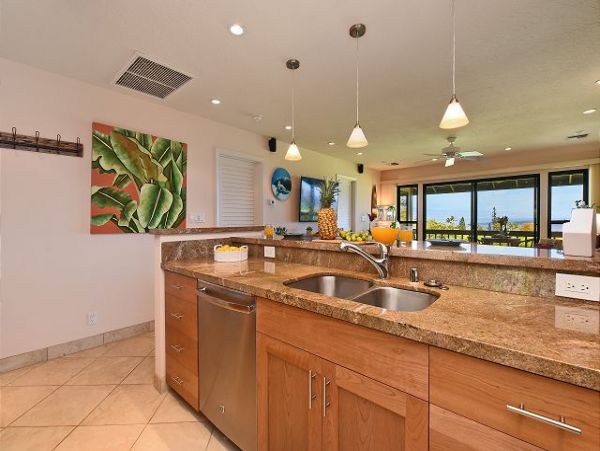 Kaanapali Two Bedroom Vacation Rental Golf & Ocean View
