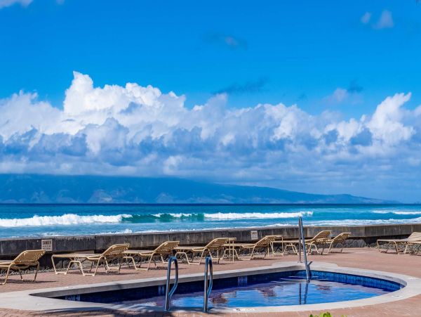 Two Bedroom Vacation Condo in Kaanapali with Ocean Views