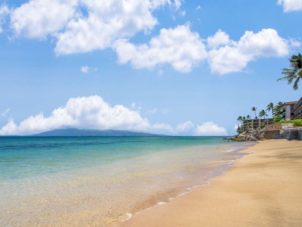 Two Bedroom Vacation Condo in Kaanapali with Ocean Views