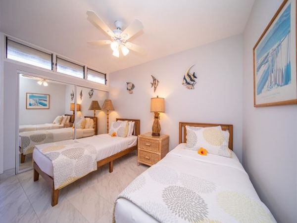 Two Bedroom Vacation Condo in Kaanapali with Ocean Views