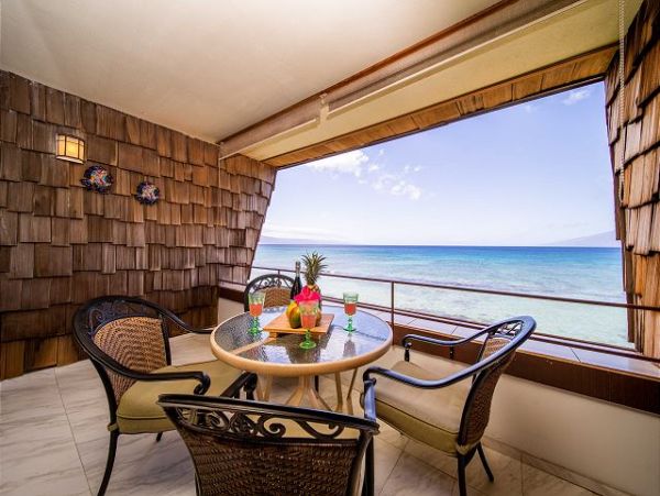 Two Bedroom Vacation Condo in Kaanapali with Ocean Views