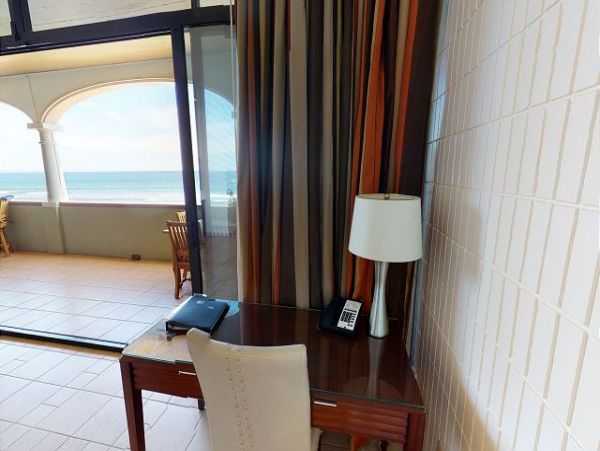 Lahaina One Bedroom Vacation Condo Sleeps 4 Walk To Beach